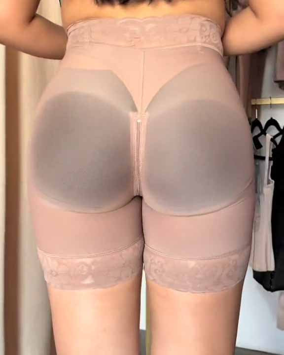 Pantalones cortos moldeadores invisibles con efecto reloj de arena