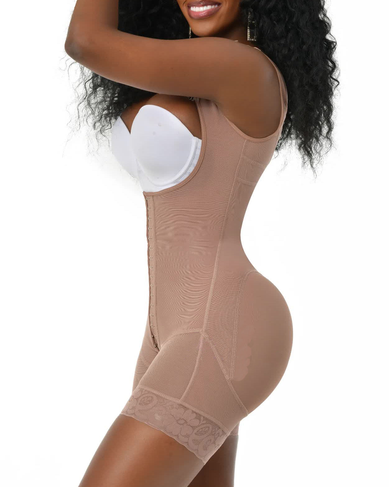 Nueva ropa moldeadora de figura con curvas de encaje a la moda para mujer
