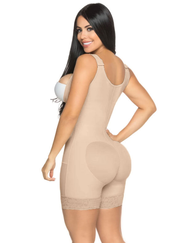 Schlankmachender Body Shaper mit Brustunterstützung und Bauchkontrolle