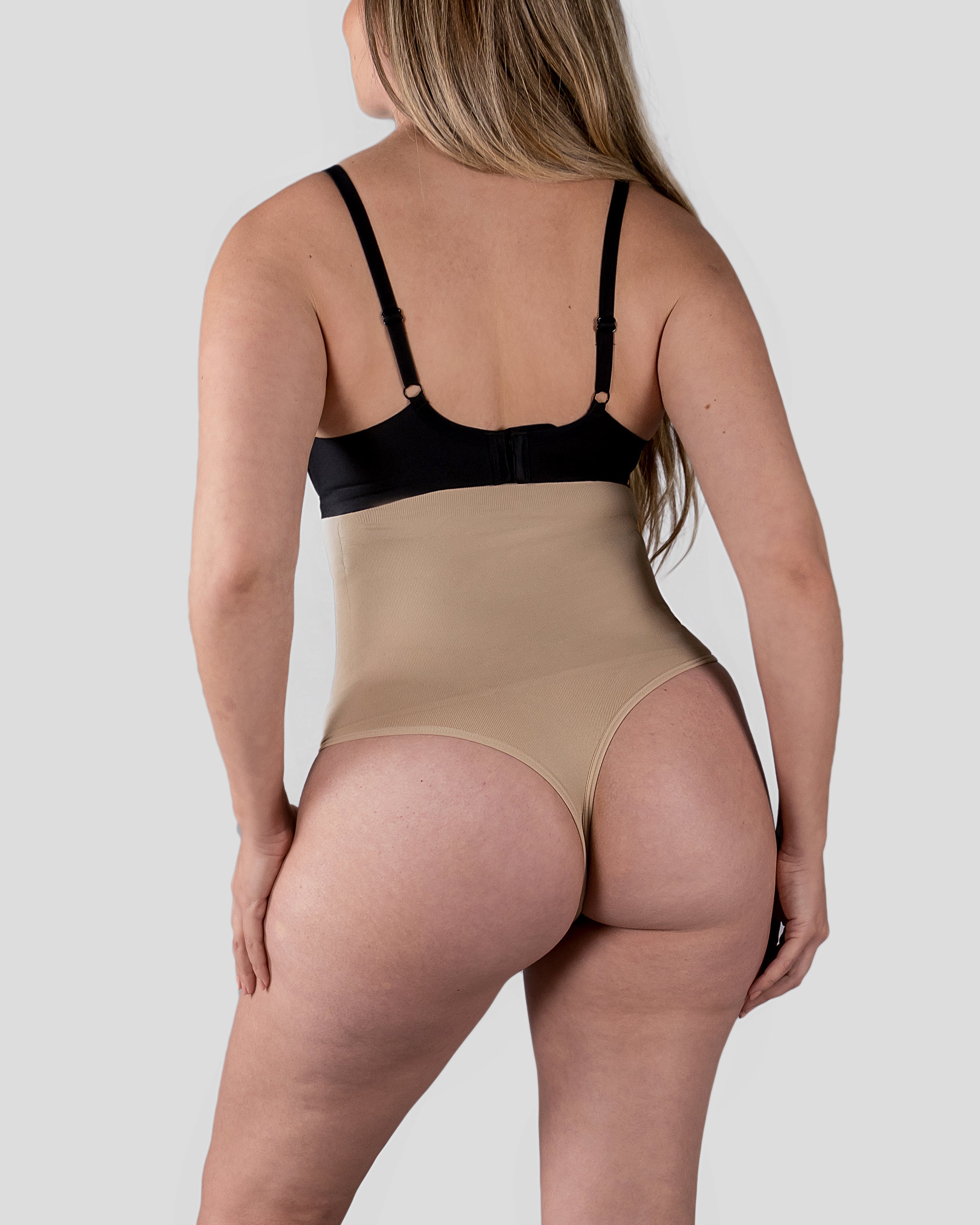 Support- und Kompressions-Tanga zur Erholung