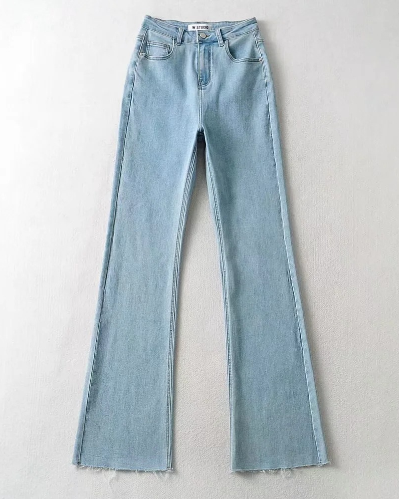 High-Rise-Stretch-Schlagjeans im Slim-Fit mit Raw Edge