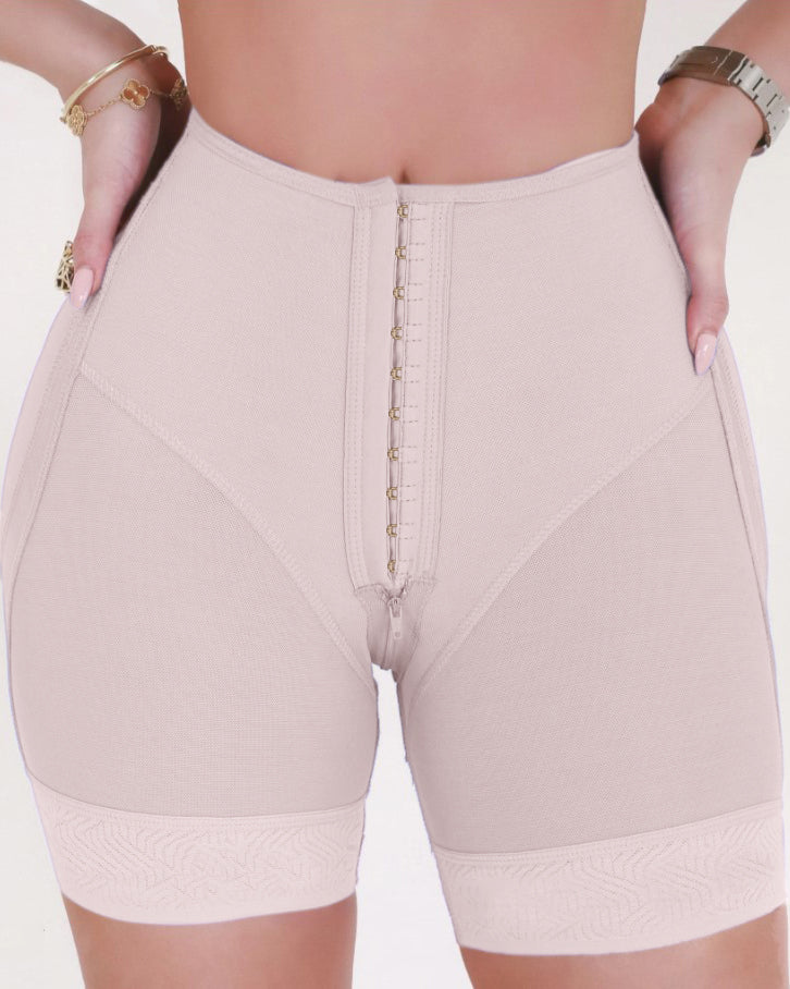 Pantalones cortos moldeadores de cintura alta con efecto reloj de arena