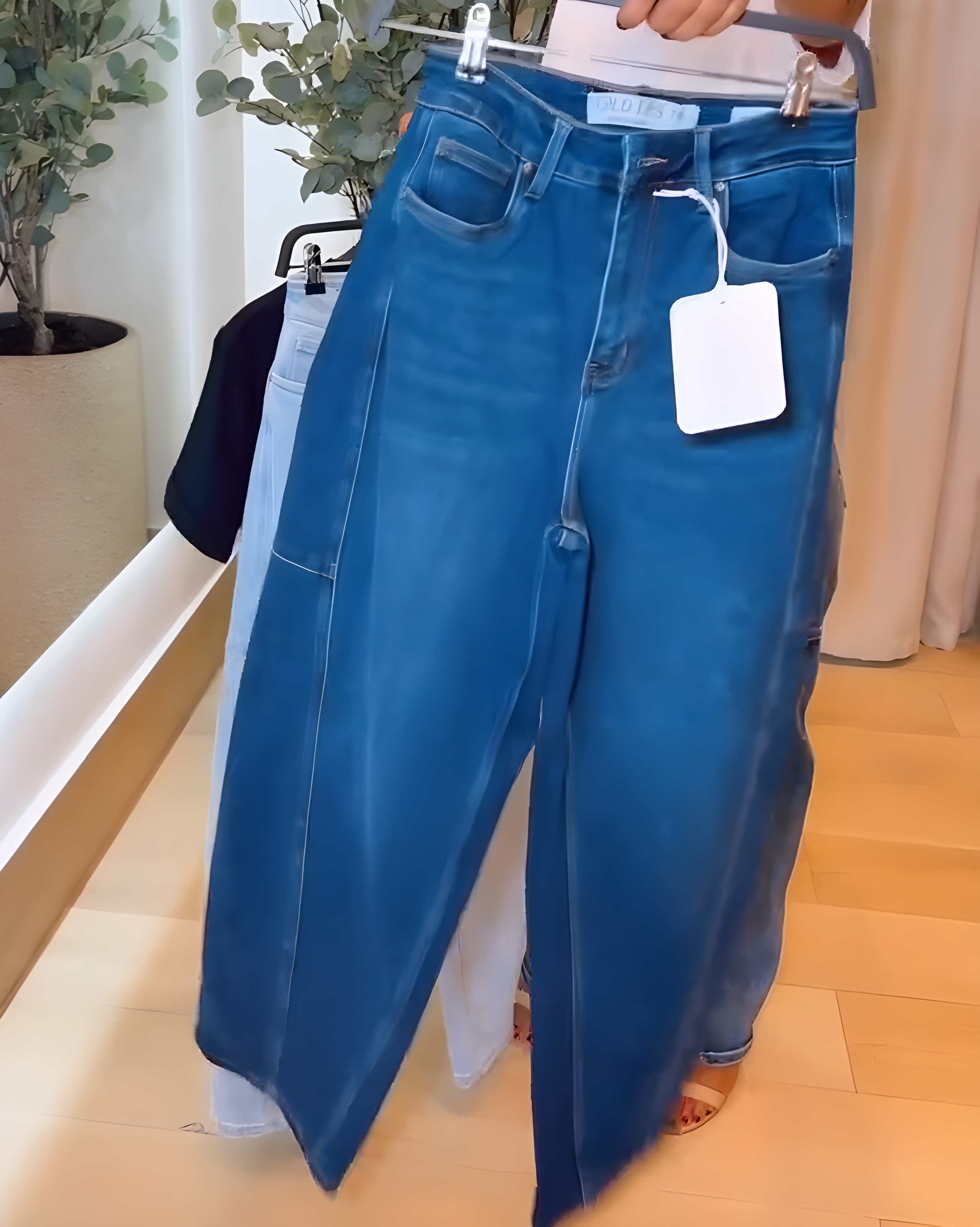 https://jomalls.oss-cn-hangzhou.aliyuncs.com/console/product/2508/22/agxurl-hippx5r-mem6sur3.png