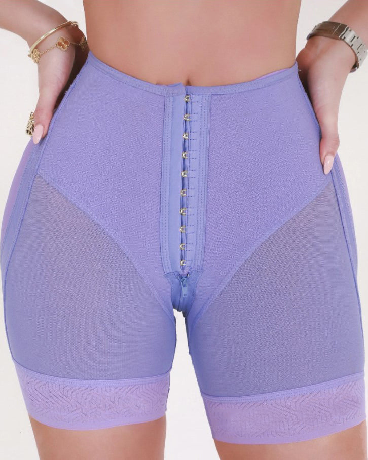 Pantalones cortos moldeadores de cintura alta con efecto reloj de arena