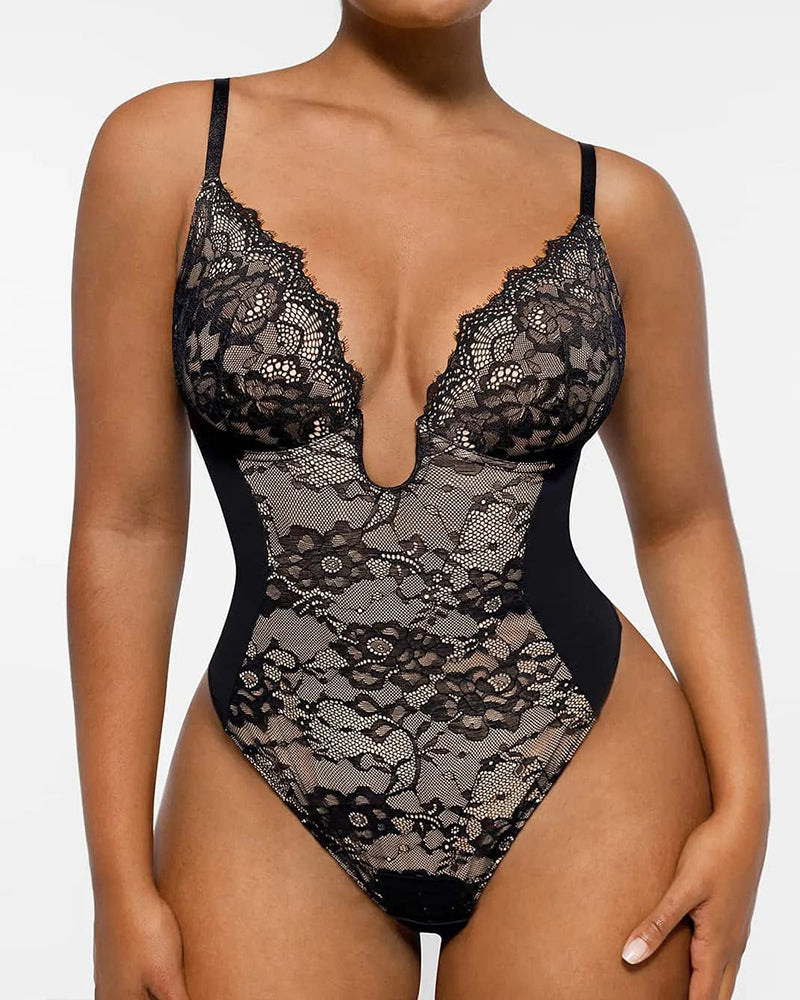 Body de tanga con escote pronunciado y soporte de encaje Glamour